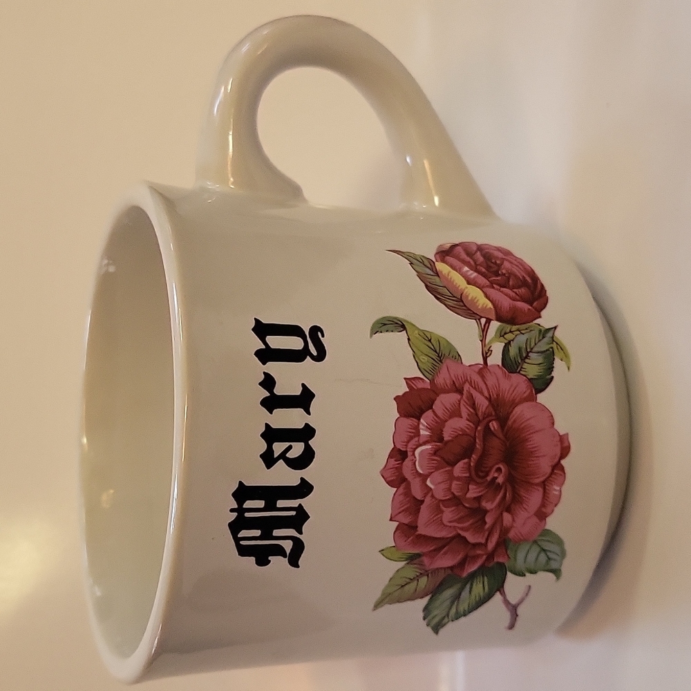 Papel Name Mug Mary With Peony Flowers